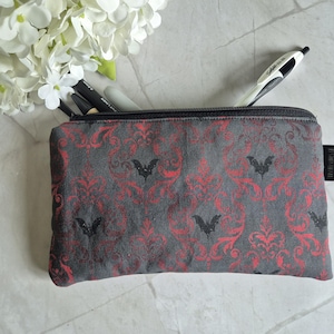 Etui voor potloden, pennen, opbergtasje voor haaknaalden, cosmetica, pennen, balpennen, gotische stijl (12 x 20 cm) Terug naar school