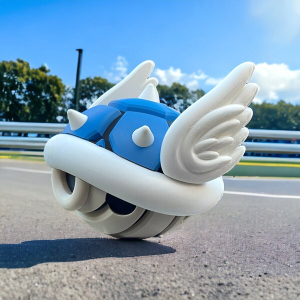 Carapace bleue ailée inspirée de Mario Kart