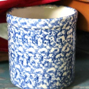 Vintage RRP Blue Spongeware Utensil Crock, Signed, Robinson Ransbottom Pottery Kitchen Utensil Holder