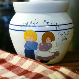 Vintage Casey Pottery Cookie Jar Hand Painted Country Kitchen Stoneware Crock