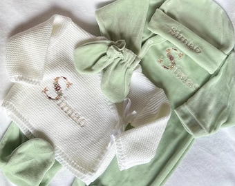 Tenue de naissance - Pyjama de naissance brodé - Tenue personnalisée - Box naissance - Coffret bébé - Brassière naissance - Layette
