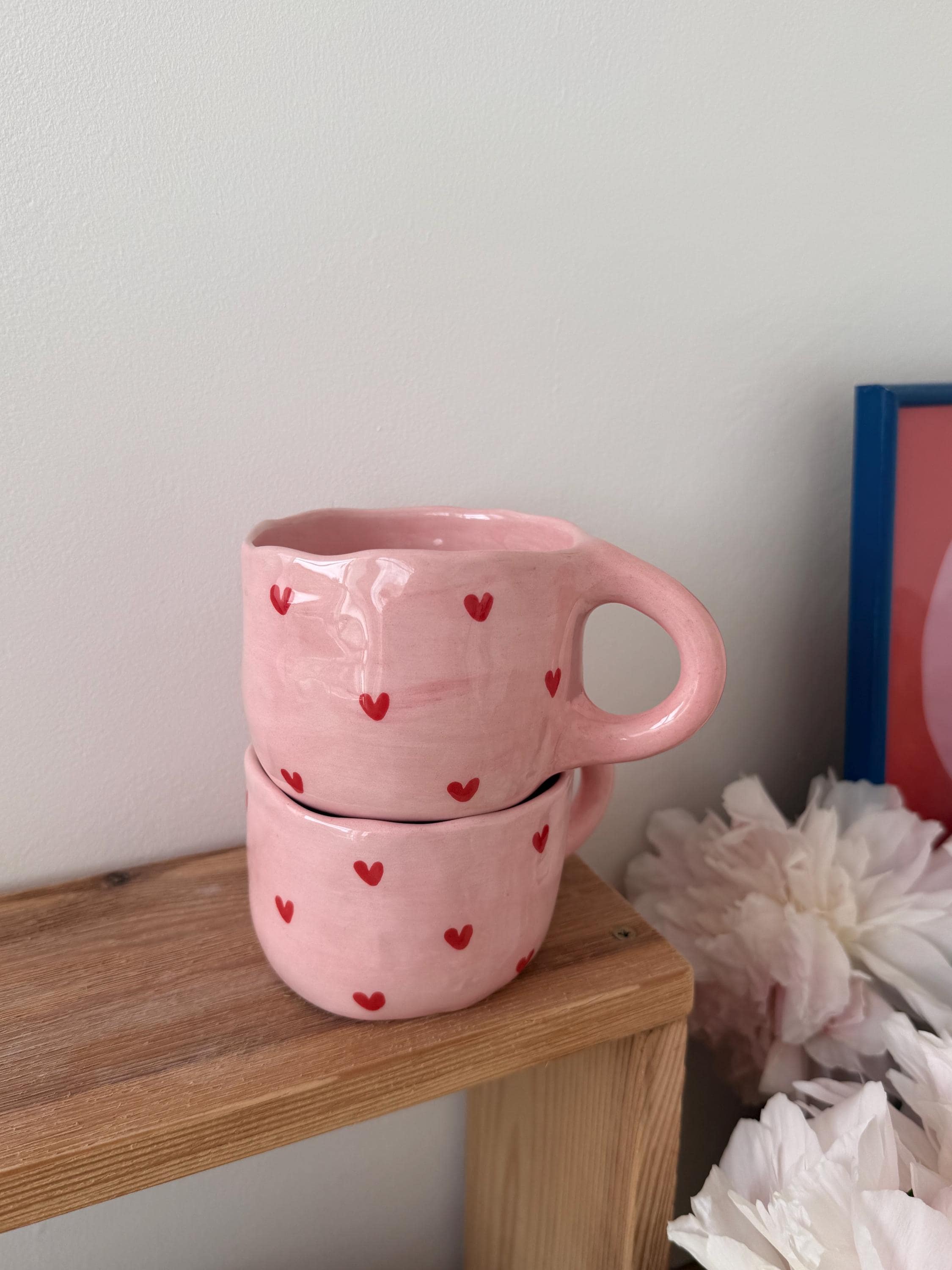 Rosa kaffeebecher