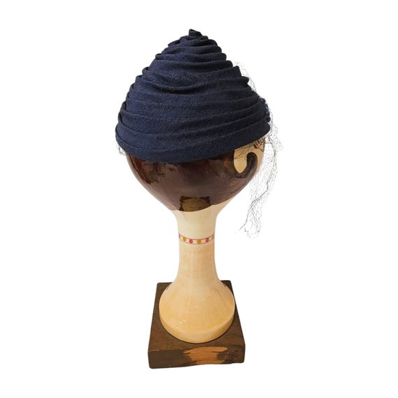 1950s Navy Pleated Pixie Hat with Rhinestone & Ve… - image 4