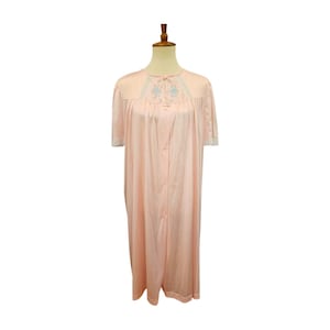 Vintage Pink Nylon Robe with Lace Trim & Embroidery – Size Large