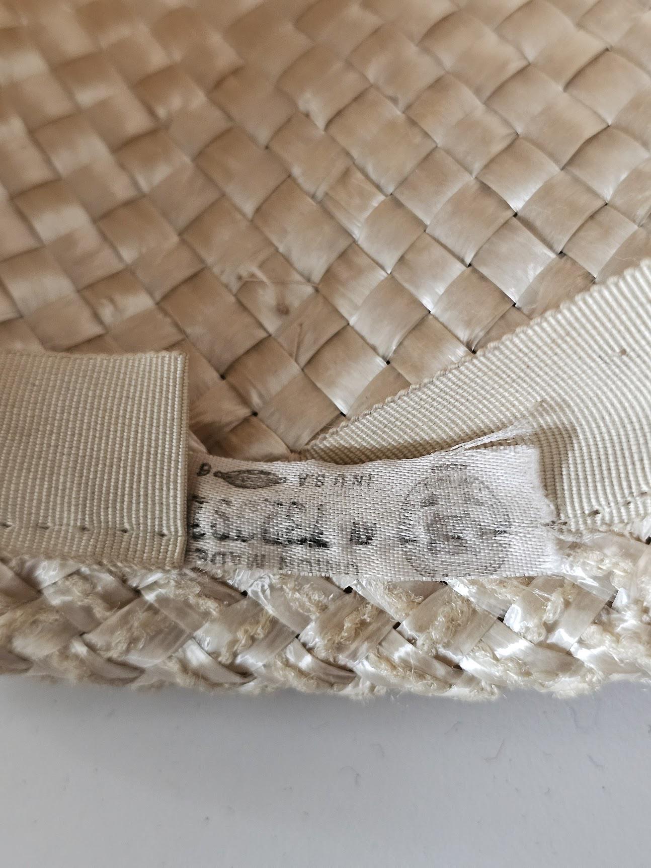 Vintage 1950s Straw Hat Cloche With Bow and Net Trim - Etsy display picture 3