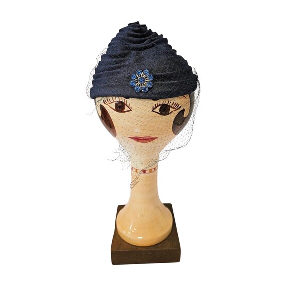 1950s Navy Pleated Pixie Hat with Rhinestone & Ve… - image 1
