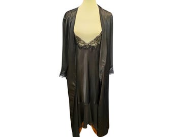 Vintage 2 Pc Black Lingerie Set – Lace Nightgown & Robe L