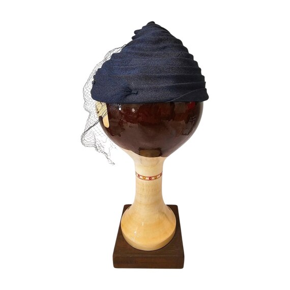 1950s Navy Pleated Pixie Hat with Rhinestone & Ve… - image 6