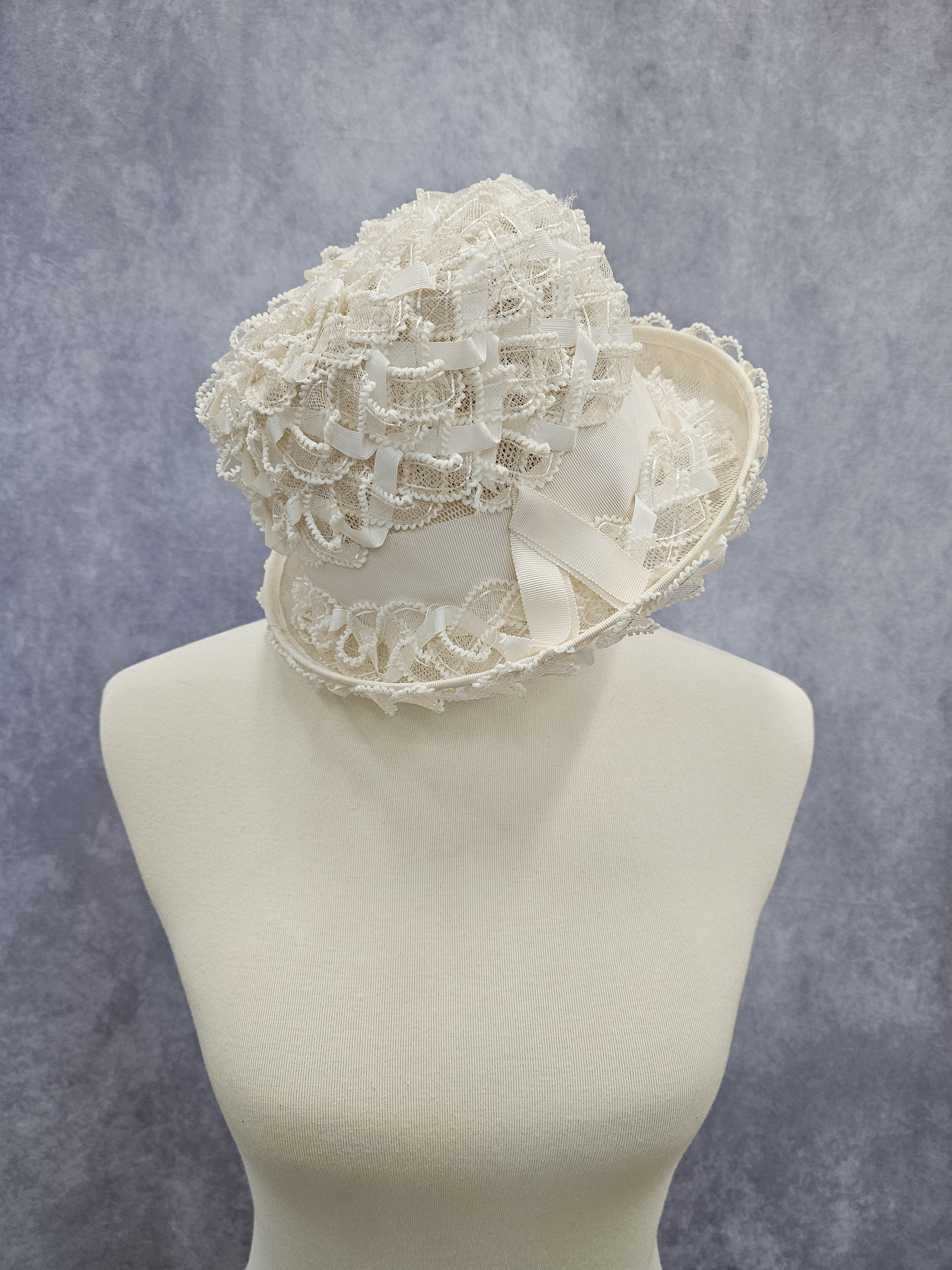 Vintage 60s White Floral Bucket Hat Lace Chiffon Union Label Vintage Womens 1960s – Behind The Creaky Door main image 4