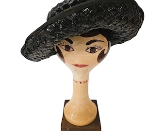 Cappello di paglia nero Betmar vintage anni '50 per B. Altman / Tesa asimmetrica e fiocco in grosgrain