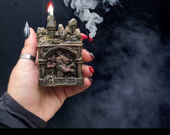 Candle Gothic Statue Beeswax Candles for the Appealing Art Miniature Candle Silicone Sculpture House Decoration for Living Room