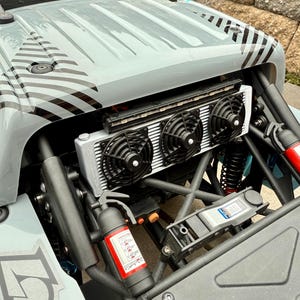 Losi Baja Rey 2.0 scale radiator with fans