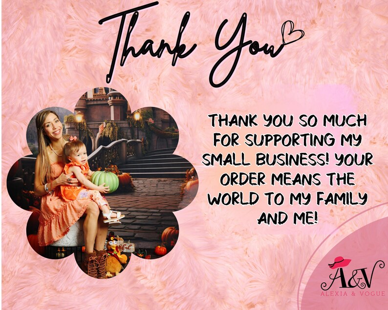 Pode incluir: Uma mulher e uma menina pequena est&atilde;o em p&eacute; em frente a um cen&aacute;rio de outono. A mulher est&aacute; vestindo um vestido cor de p&ecirc;ssego e a menina est&aacute; vestindo um vestido rosa. O texto "Thank You" est&aacute; escrito em letras grandes no topo da imagem. O texto "THANK YOU SO MUCH FOR SUPPORTING MY SMALL BUSINESS! YOUR ORDER MEANS THE WORLD TO MY FAMILY AND ME!" est&aacute; escrito em letras pretas sobre um fundo rosa. O texto "A&V ALEXIA & VOGUE" est&aacute; escrito em letras pretas sobre um fundo rosa.