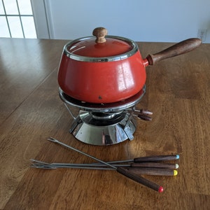 Fondue Pot, Vintage, 1960's, Red Orange Metal Fondue Pot, Fondue Pot With 4 Fondue Forks, Cooking and Serving Set, Party Time, Retro