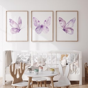 Impresiones de arte de mariposas, conjunto de 3, arte de mariposas moradas violetas, ilustración para niños, decoración de mariposas en acuarela, póster de la habitación de la guardería para niñas