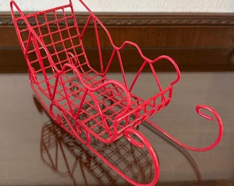 Red Enamel on Metal Wire Basket Christmas Tabletop Santa Sleigh Decor Storage