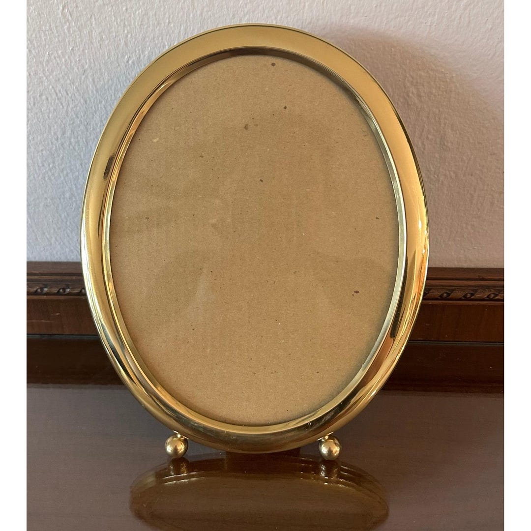 Wincraft Vintage Oval Gold Tone Metal Picture Frame 8'' X 10'' Tabletop ...