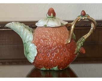 Vintage Royal Bayreuth Red Strawberry-Gold Handled Teapot
