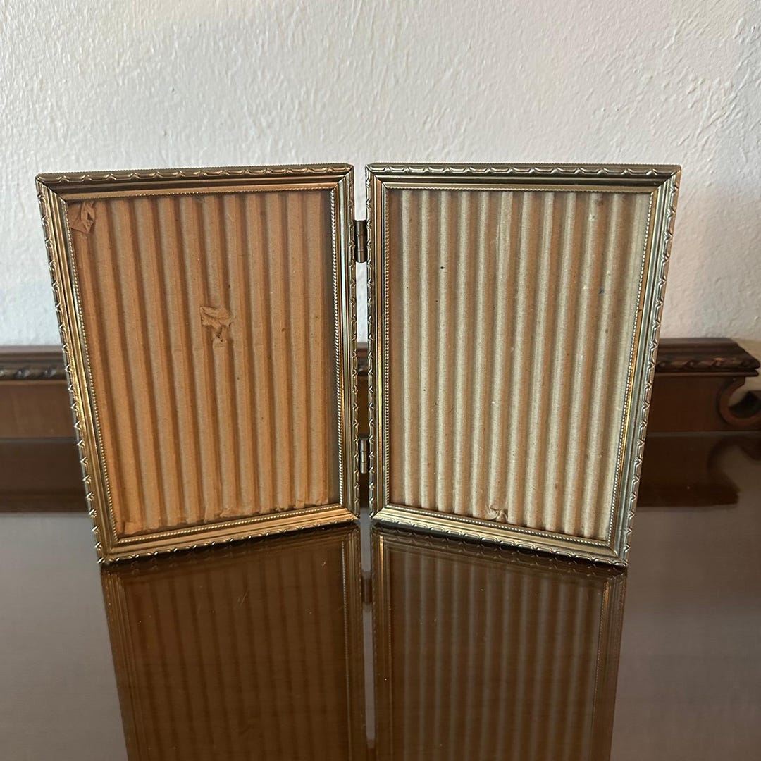 Vintage Gold Tone Metal Double Hinged Folding Picture Frame 5x7 ...