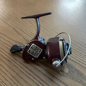 7 spinning rod reel combo Penn Spinfisher VII Guides wraps this combo Rotary knob handle D.O.A. C.A.L. Shad Tail Size:3