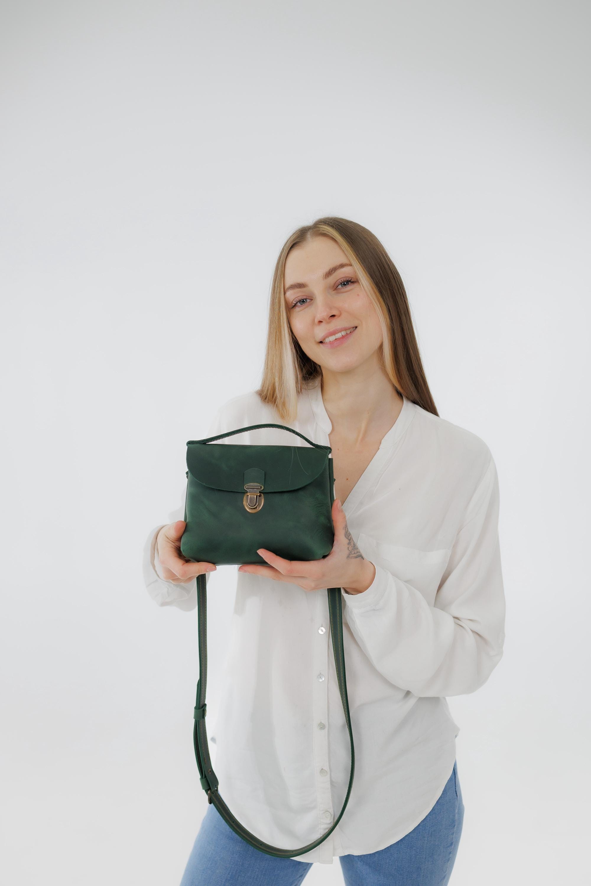 Mini crossbody  handbag, Leather crossbody bag, Handmade leather Bag in 9 colors, Leather Purse for Women, Minimalist Cross Body Bag Gift