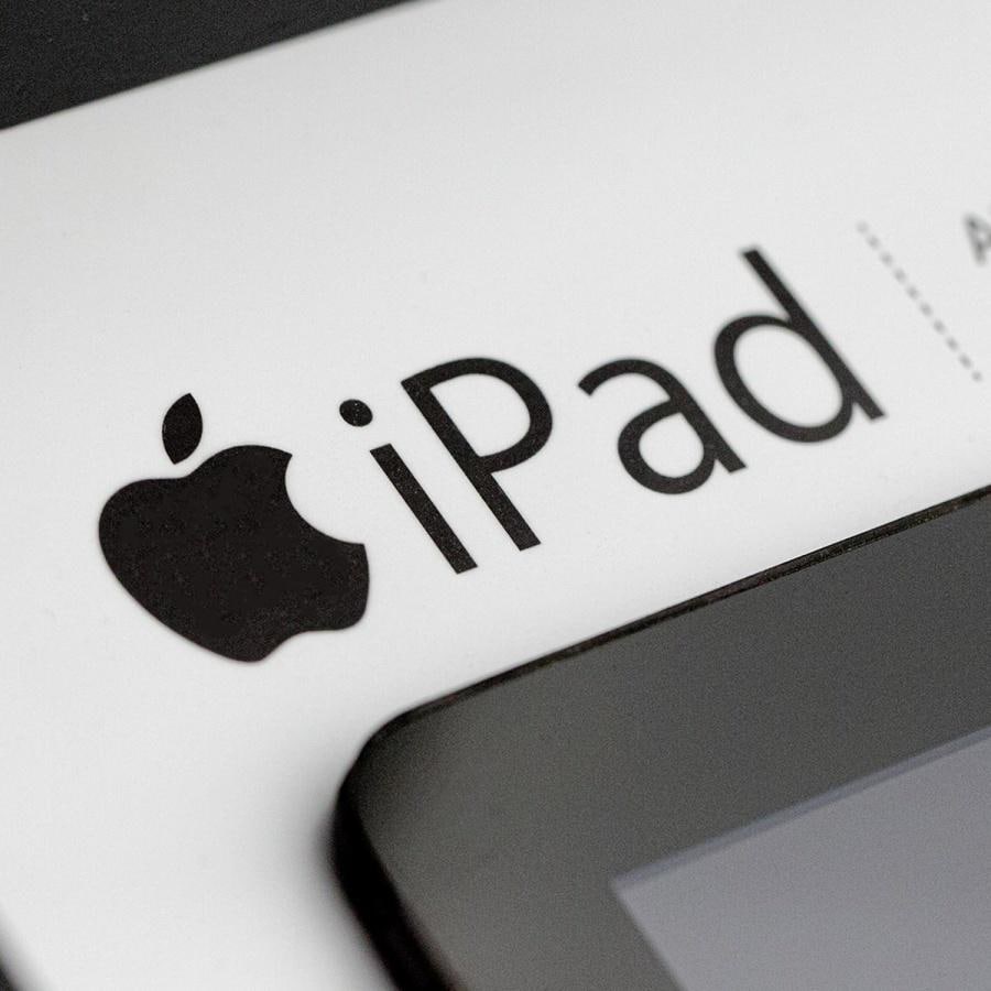 Apple iPad A1219 (1st Generation) 9.7inch Wifi Edition Teardown