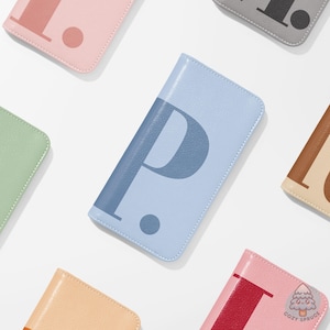 Étui portefeuille personnalisé monogramme - Housse esthétique en cuir végétalien, initiale personnalisée pour iPhone Samsung, cadeau coque de téléphone minimaliste