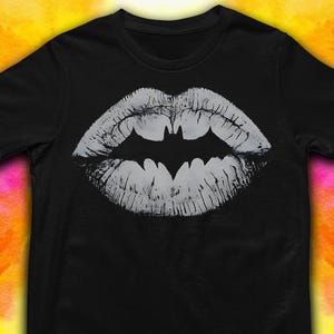 Gothic Bat Lips Graphic Tee - Spooky Bat Night Shirt