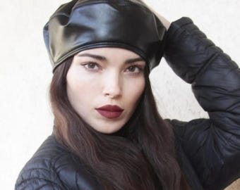 French classic handmade leather beret, Brown leather beret, Trendy leather hat, Vintage artist beret, Gift for creative people