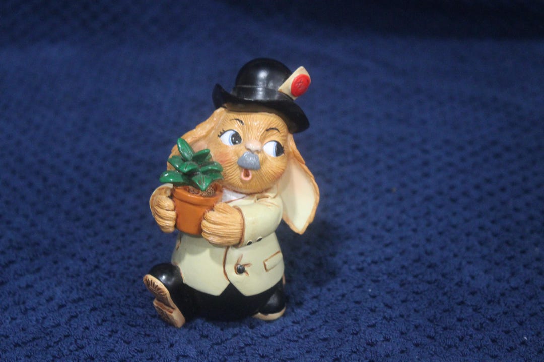 Pendelfin Ollie Rabbit Hand Painted Figurine Stoneware - Etsy