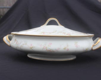 Haviland France Schleiger 334=1 pink Roses Gold Trim Oval Serving Bowl with Lid