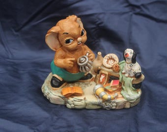 Pendelfin Rabbits Treasure Hand Painted  Stonecraft Bunny with Treasures