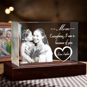 Customized Mum Gift from Daughter, Mother&#39;s Day Gift, Custom Family Portrait, Night Light, Bedroom Decor | BridgensLaser 3D Photo Crystal