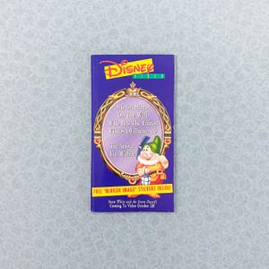 ディズニー 白雪姫 ミラーイメージ ステッカーブックレット | 1994年 VHSプロモーション用インサート（未使用ステッカー付き） | マスターピースコレクション コレクターズアイテム