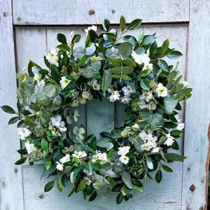 Handcrafted Ruscus & Eucalyptus Wreath: Spring Greenery Decor