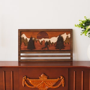 Porta medaglie da montagna, espositore per medaglie da corsa, porta medaglie da corsa in legno, porta medaglie da gara, porta medaglie da maratona, porta medaglie da parete