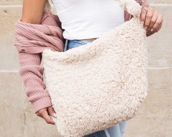 Boucle Sherpa Messenger Bag