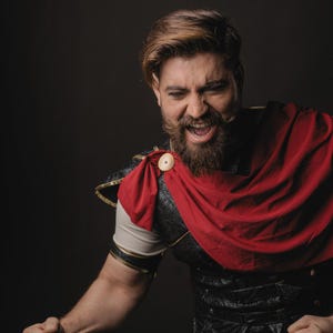 Roman Gladiator Costume | Men’s Warrior Armor Outfit | Ancient Soldier Cosplay For Him | Red Cape & Black Armor Set |LARP Historical Attire