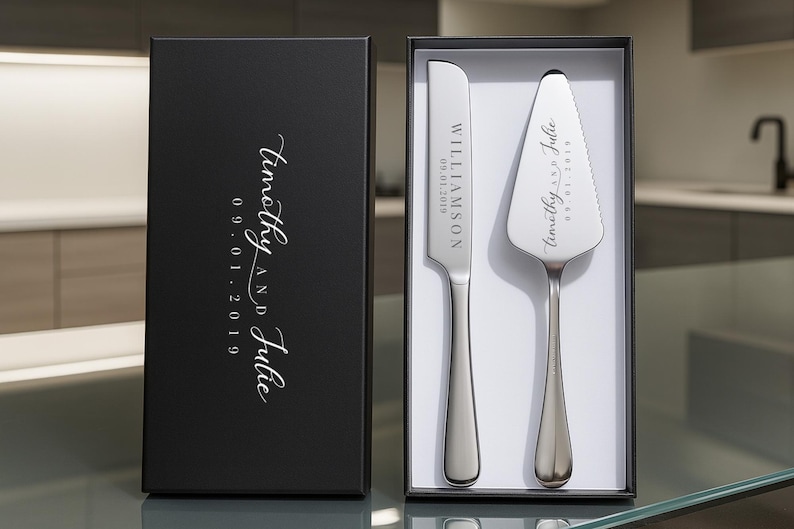 Personalized Cake Serving Set, Wedding Favors, Engraved Gifts, Cake Cutter Set, Cake Knife Set, Knife and Server Set, Customized Gift