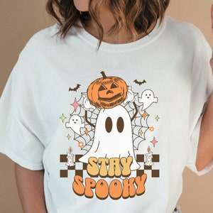 Spooky Season Shirt, Cute Halloween Ghost Shirt, Retro Fall Shirts, Halloween Women&#39;s Shirt,Halloween Party Tshirt,Halloween Gift Tee,Autumn