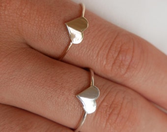 Anillo de corazón grabable