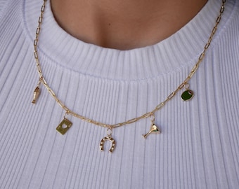Collar con dije de clip grueso de oro macizo de 14 k