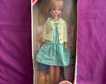Rare Vintage Midge Barbie From 1958 - Original Collectible by
