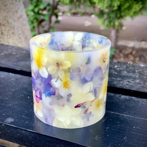 Handgefertigtes Botanisches Kerzenhalter-Set: Getrocknete Blumen & LED-Feuerlicht