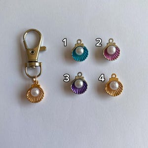 Shell and Pearl Bridle Charm with Lobster Clasp in 4 Colours
