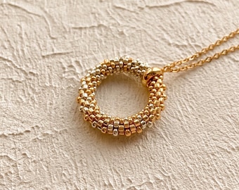 Collar colgante de cuentas de semillas de oro ombré Colgante de cuentas redondas de plata degradada Listo para enviar regalo por menos de 30 para mamá