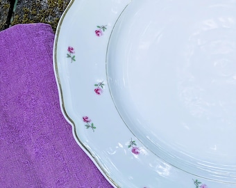 2 piatti da portata antichi di Limoges – piatti rotondi e bassi – decorazione a rose – porcellana vintage – stile country chic – shabby chic