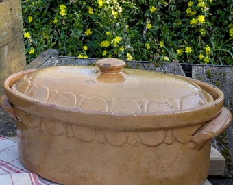 Antieke geglazuurde aardewerken patéterrine – Zuidwest-Frankrijk – Volkskunst – Plattelandskeuken – Rustieke inrichting