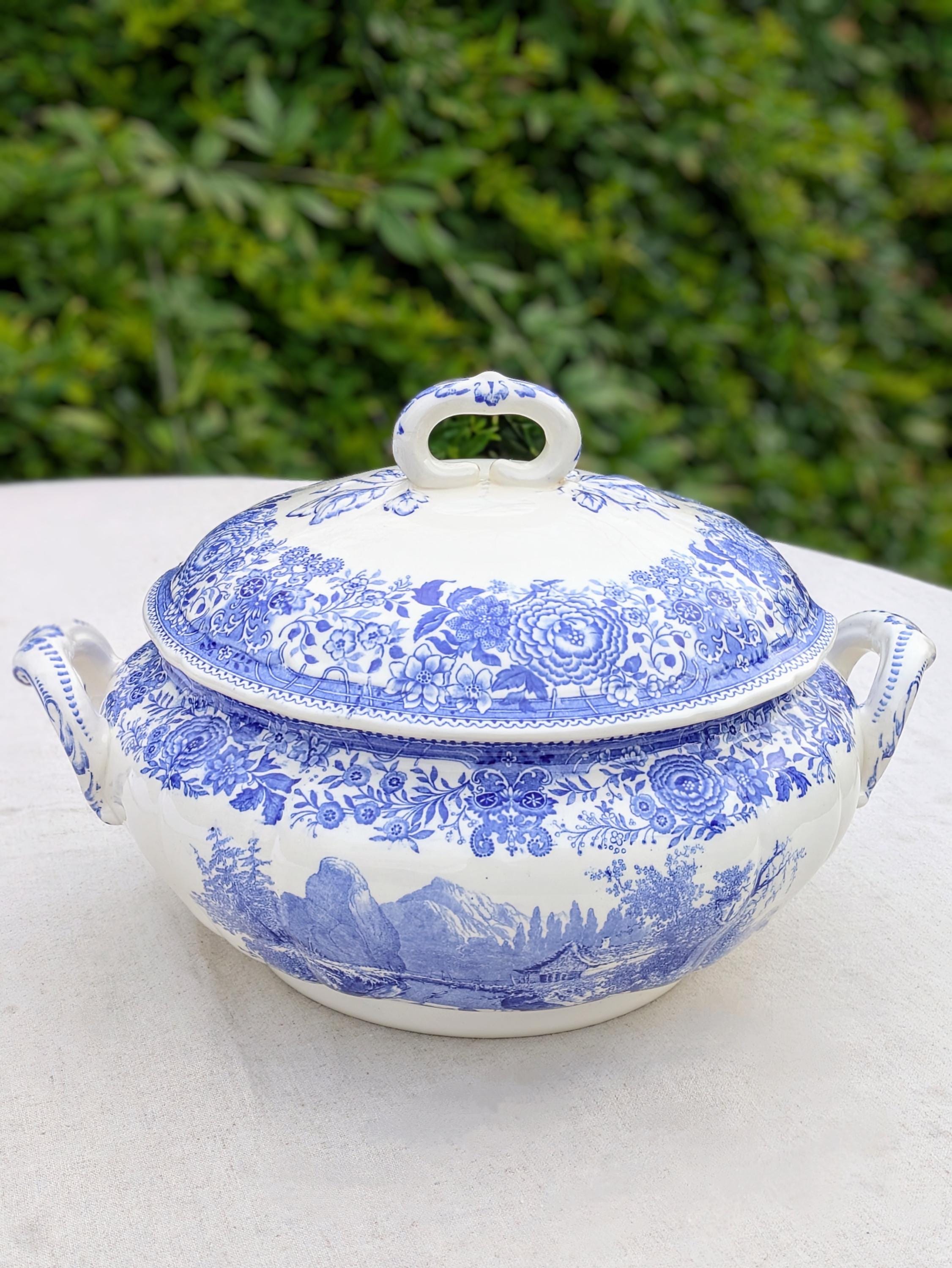 Villeroy & Boch Burgenland Antique Soup Tureen – Blue Decor