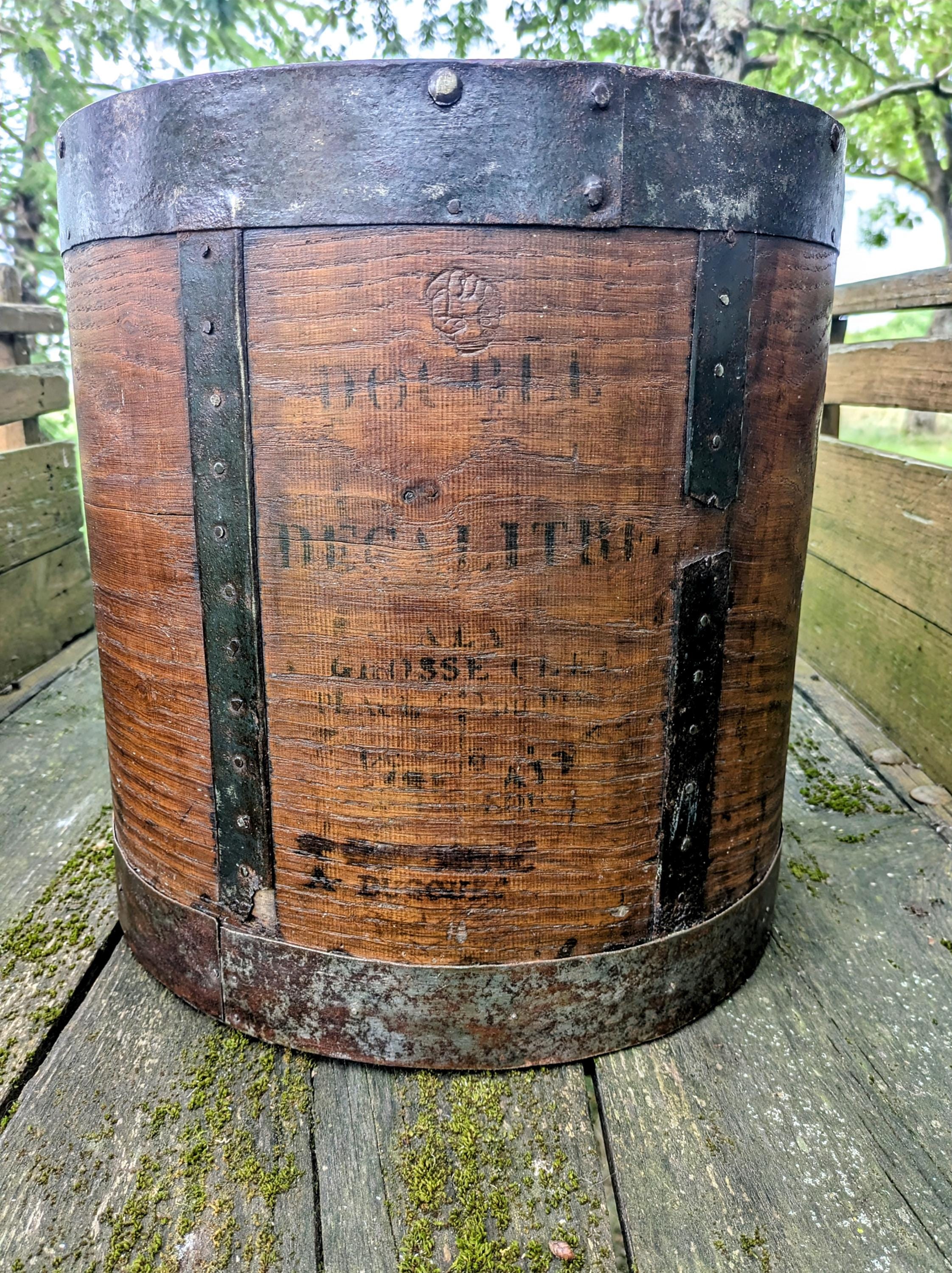 ANCIEN SEAU EN aluminium - Agriculture - Ferme - Lait - Déco EUR 40,00 - FR